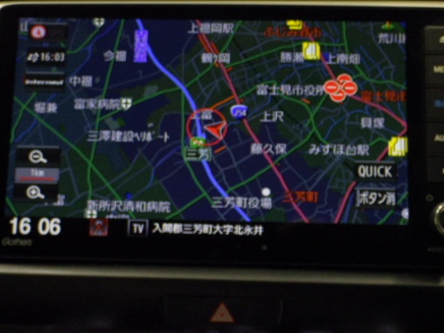 UZ0048339894_7_001.jpg