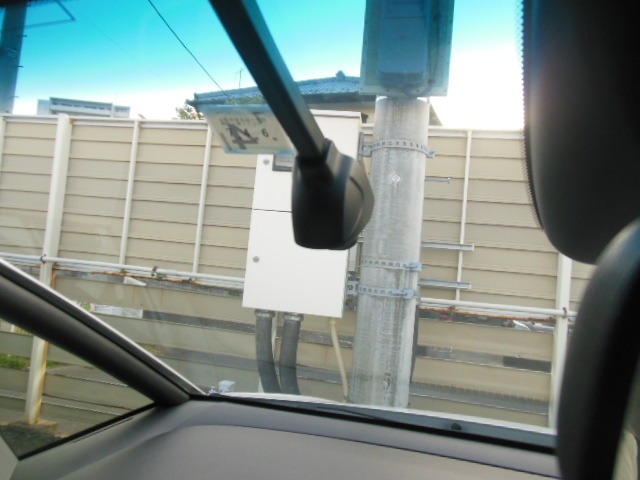 UZ0048417397_2_001.jpg