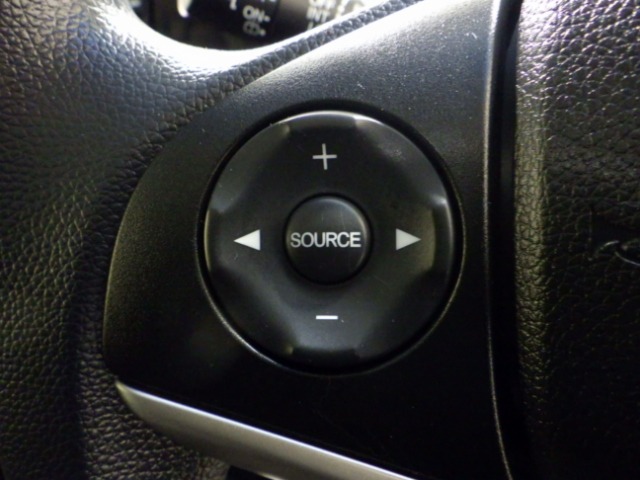 UZ0048540248_19_002.jpg