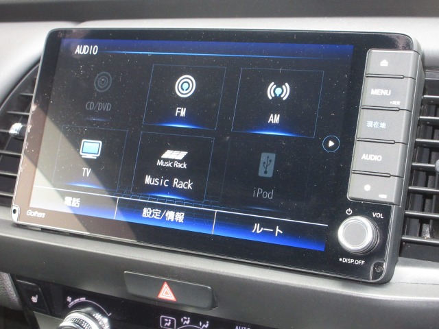 UZ0048470911_3_002.jpg