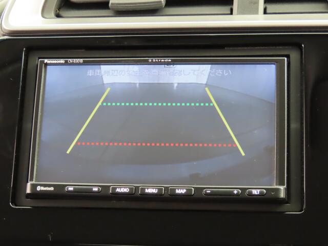 UZ0047400555_5_001.jpg