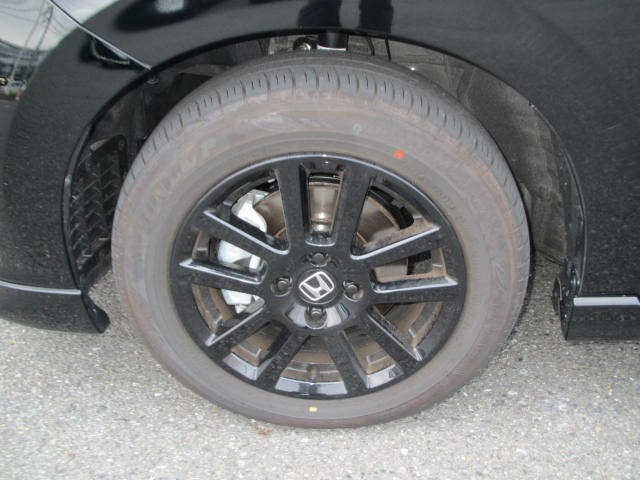 UZ0046996696_6_002.jpg