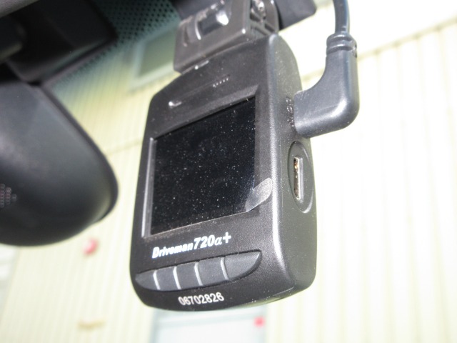 UZ0047980485_6_002.jpg