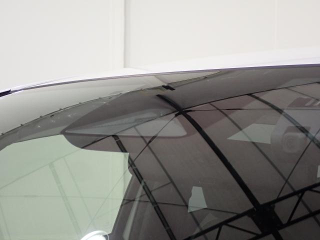 UZ0048393850_8_001.jpg