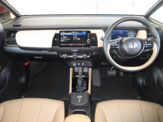 UZ0048401530_10_003.jpg