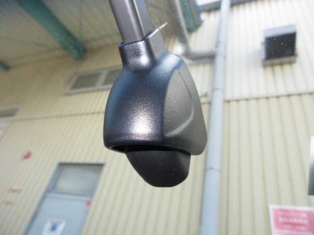 UZ0048070096_3_001.jpg