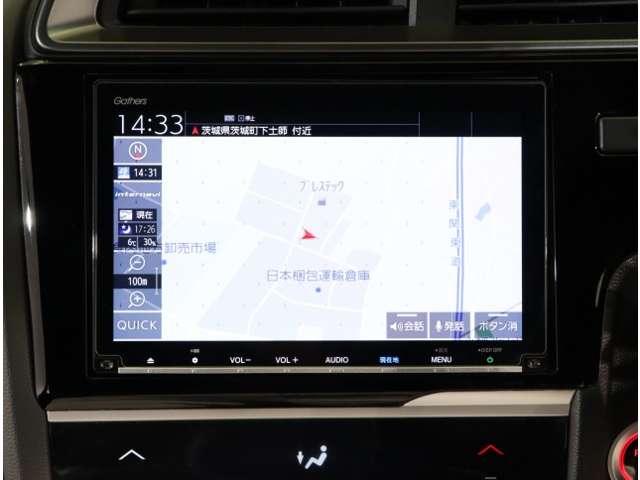 UZ0048223108_18_003.jpg