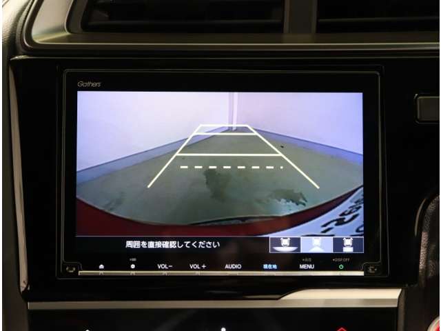 UZ0048223108_34_003.jpg