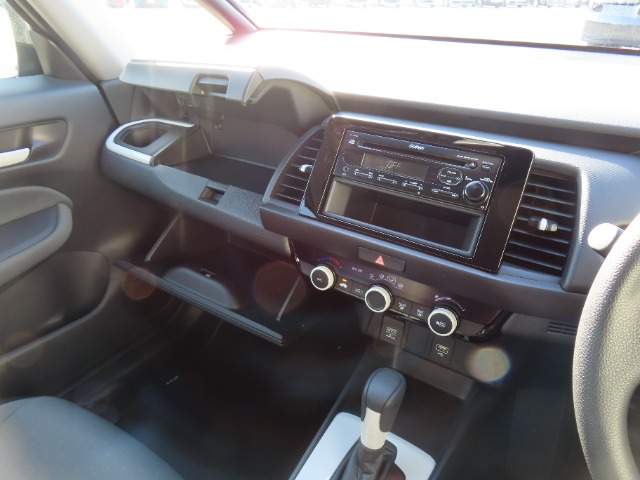 UZ0047500117_37_001.jpg