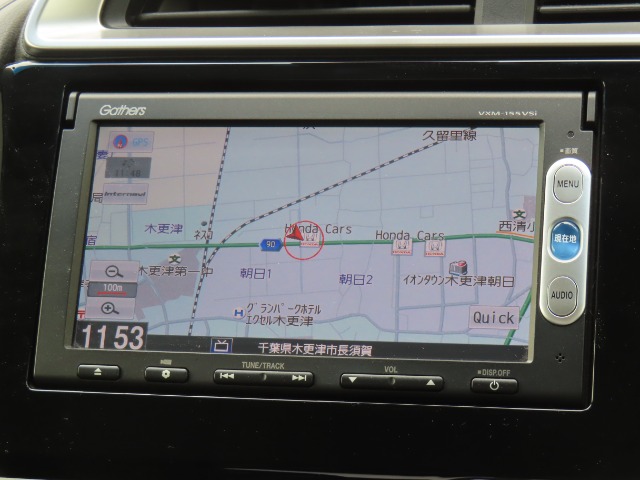 UZ0047158233_35_001.jpg
