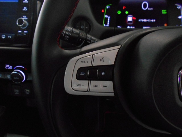 UZ0048576011_7_001.jpg