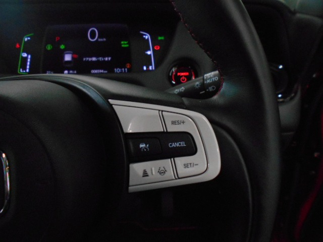 UZ0048576011_9_001.jpg