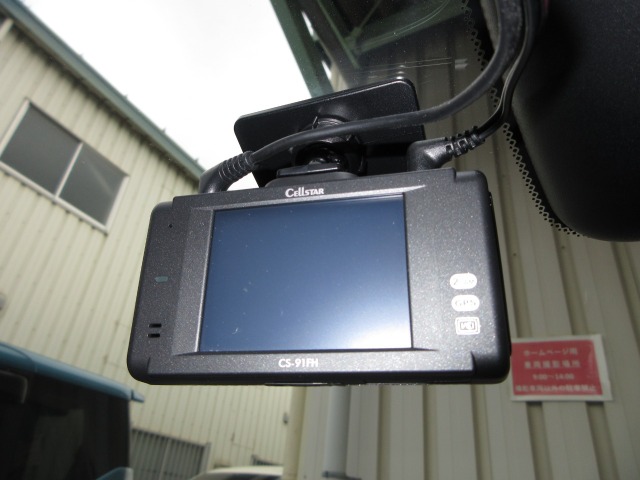 UZ0048495542_5_003.jpg