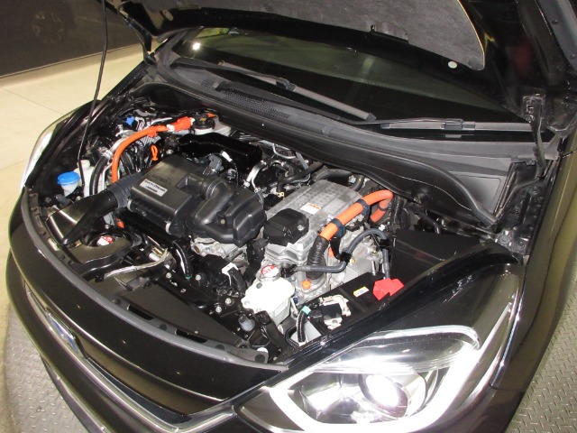 UZ0048495542_7_002.jpg