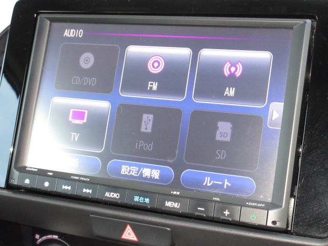 UZ0048106290_2_002.jpg