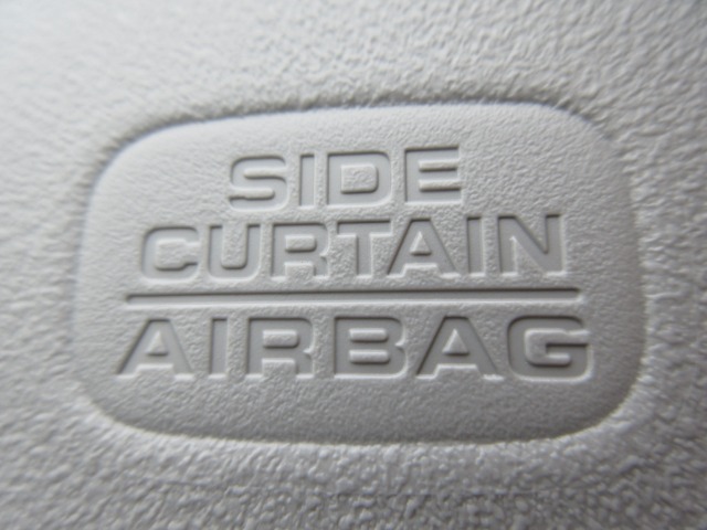 UZ0048444786_13_001.jpg
