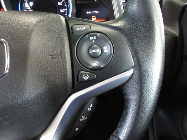 UZ0048576046_31_001.jpg