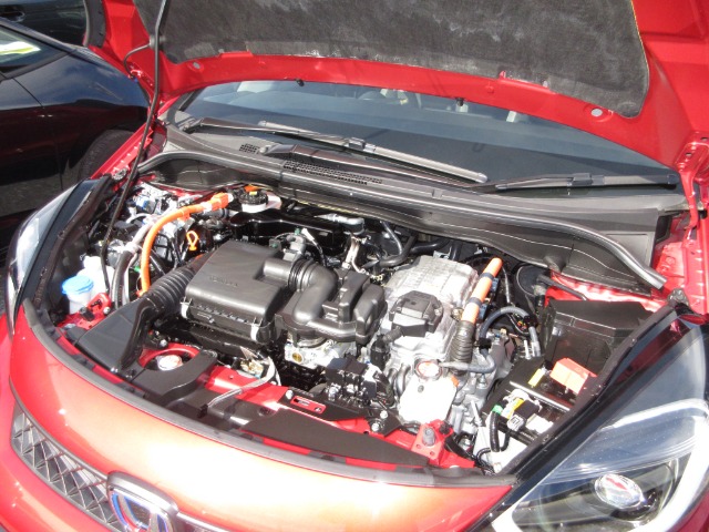 UZ0048053397_2_001.jpg