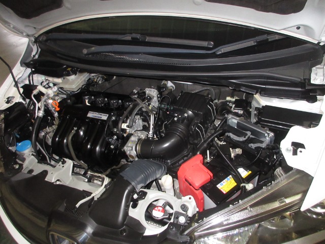 UZ0048542383_2_001.jpg