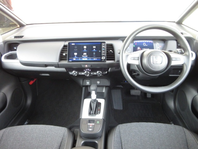 UZ0048447796_8_001.jpg