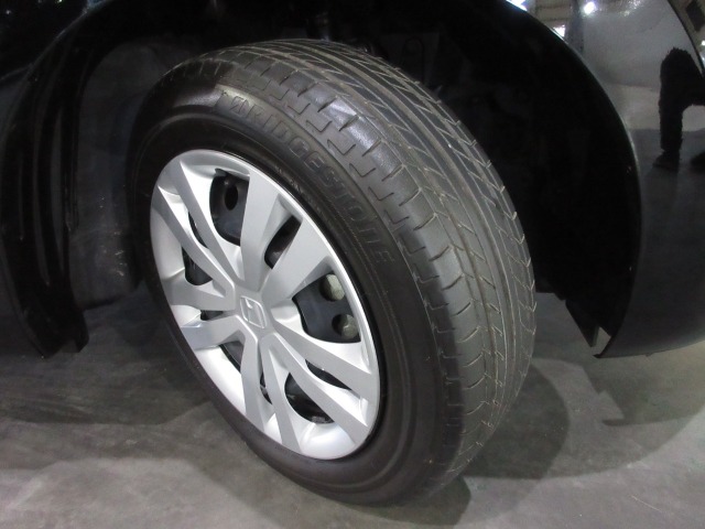 UZ0048484584_32_001.jpg