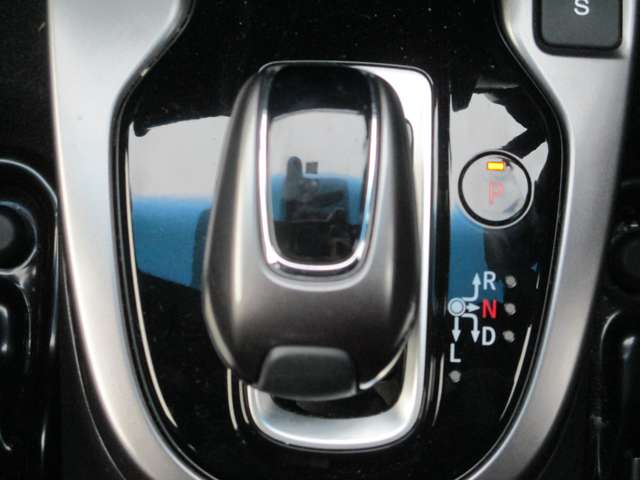 U00048235368_32_001.jpg