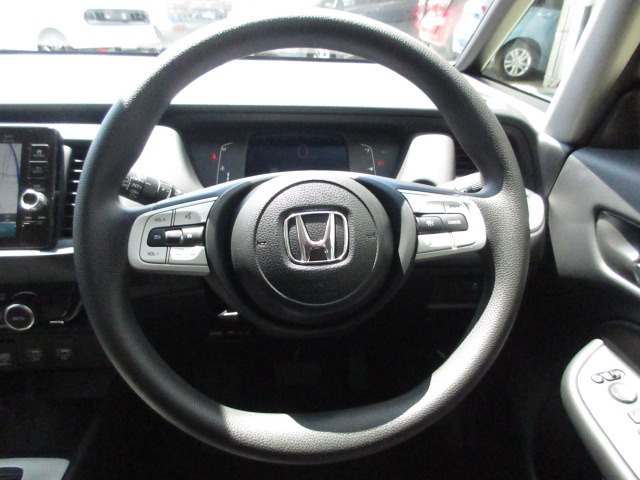 UZ0048549506_9_001.jpg