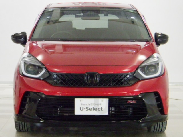UZ0048317849_4_001.jpg