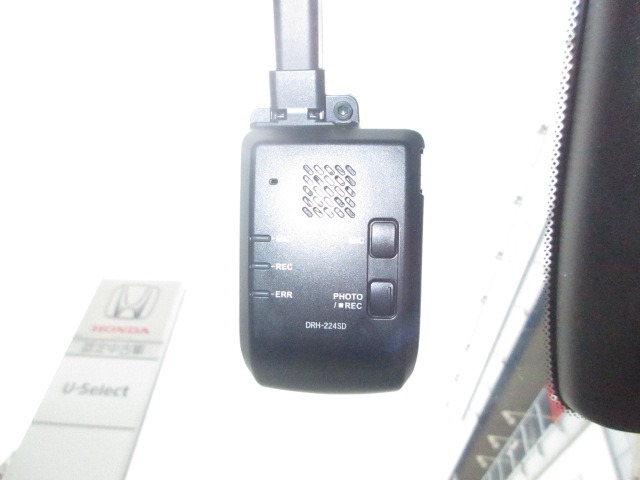 UZ0048417398_2_001.jpg