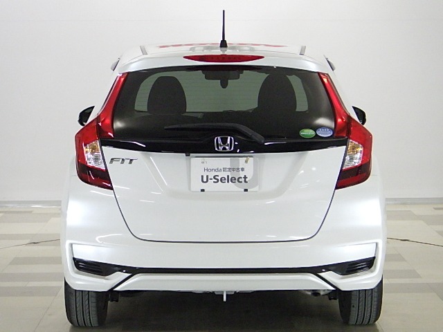 UZ0047566941_10_001.jpg