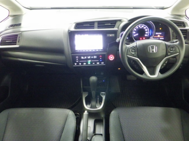 UZ0047566941_18_001.jpg