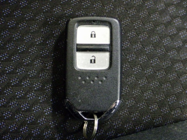 UZ0047566941_19_001.jpg