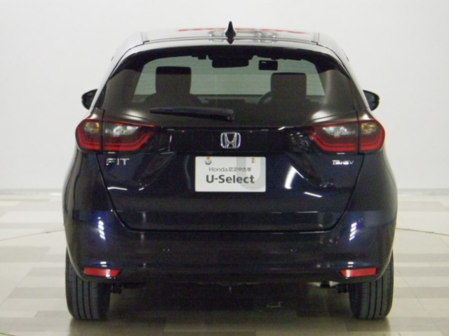 UZ0047778653_30_001.jpg
