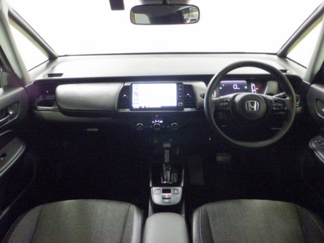 UZ0047778653_8_001.jpg