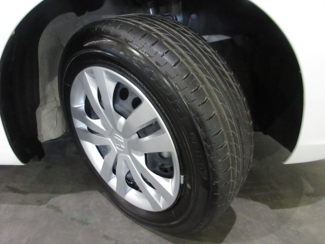UZ0048413077_30_001.jpg