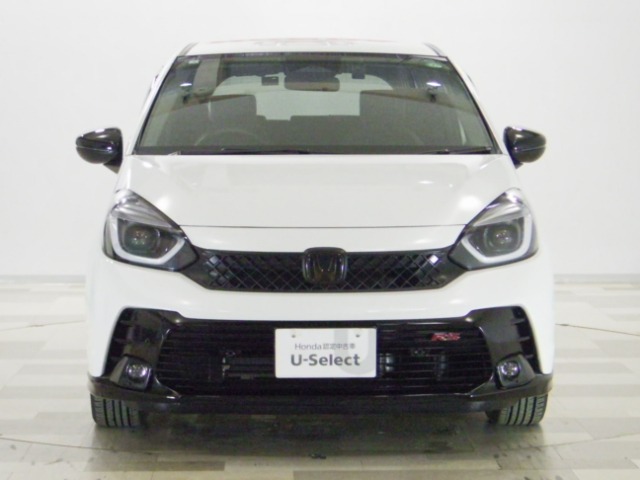 UZ0048490497_4_001.jpg