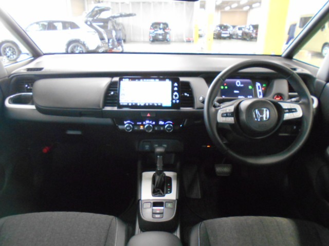 UZ0048374992_2_001.jpg