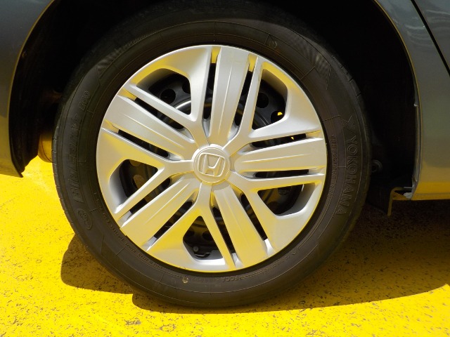 UZ0046438911_15_001.jpg
