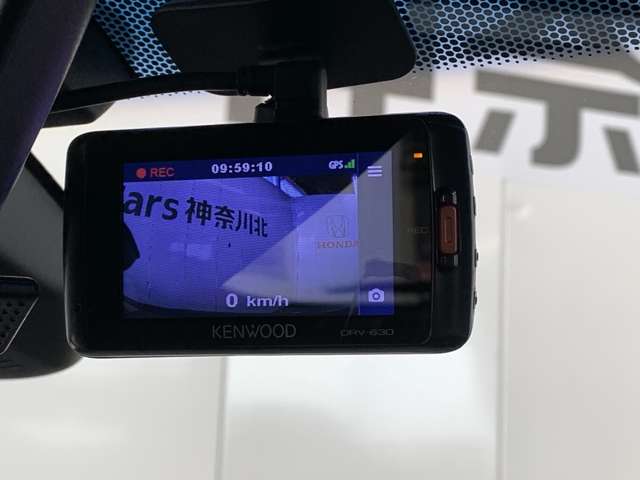 U00048404619_8_001.jpg