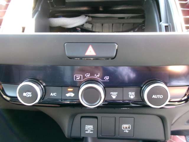 U00048567229_31_001.jpg