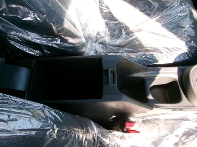 U00048567229_35_001.jpg