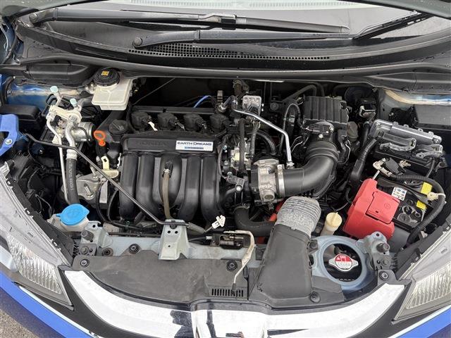 UJ0047969980_42_001.jpg