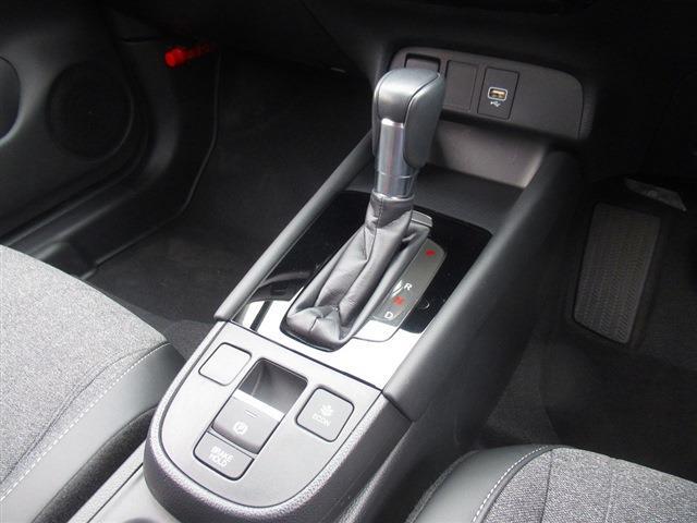 UJ0048240188_47_001.jpg