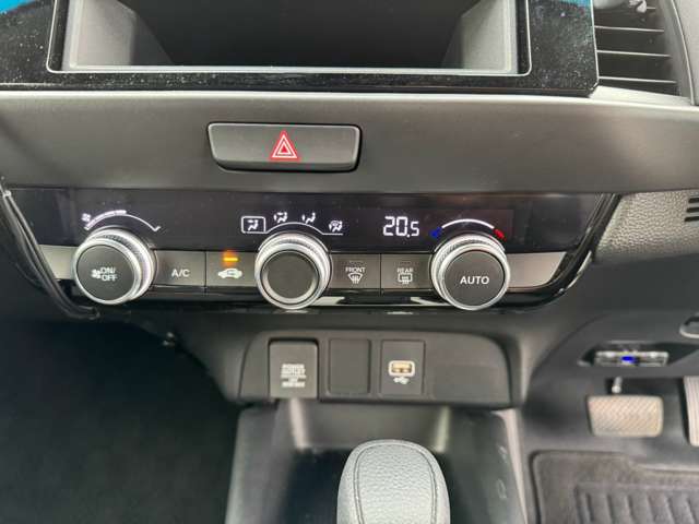 U00048366819_33_001.jpg