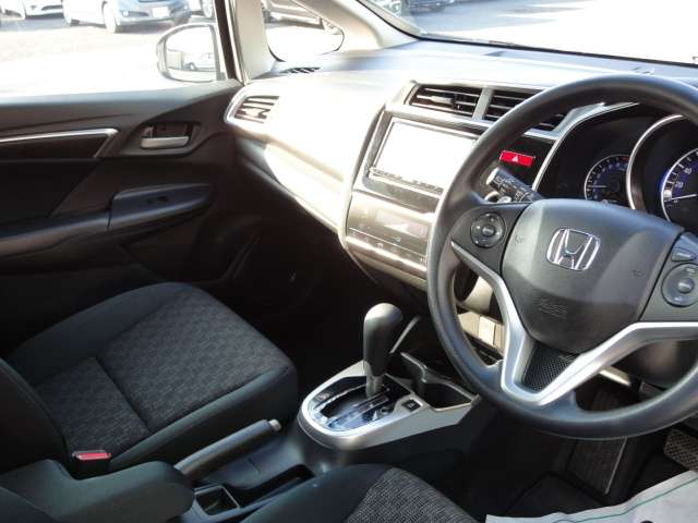 U00047681478_2_002.jpg