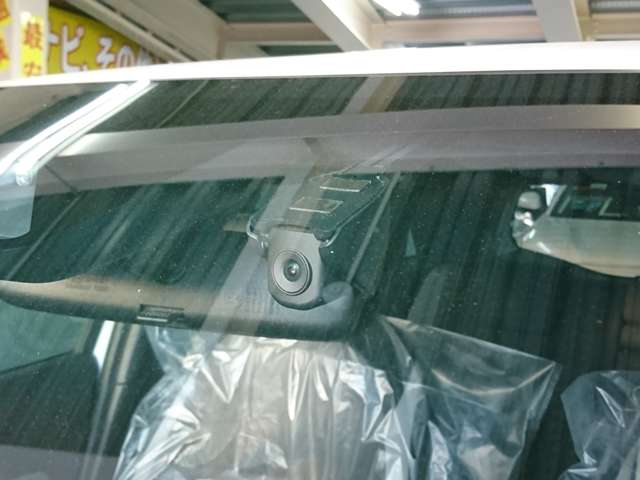 U00048162195_3_001.jpg