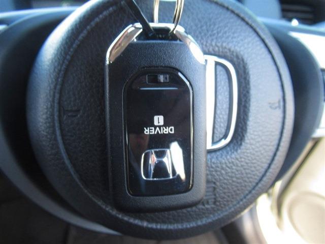 UJ0048261108_46_001.jpg