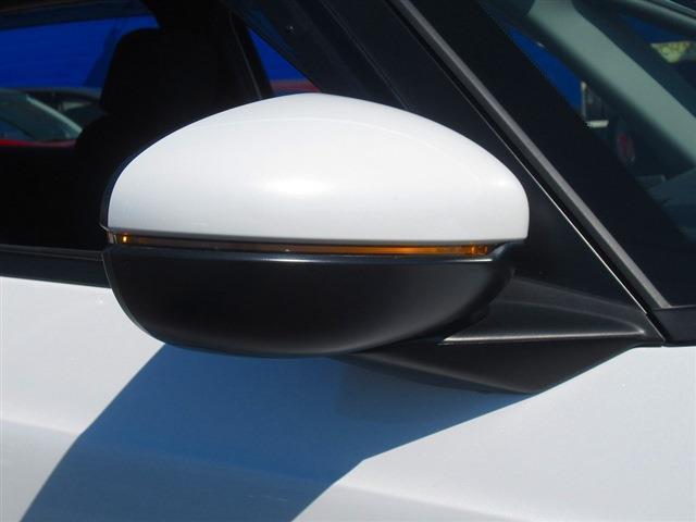 UJ0048261108_54_001.jpg