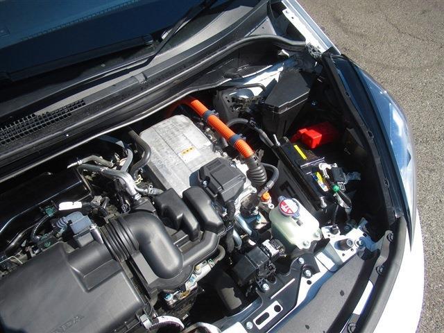 UJ0048261108_60_001.jpg