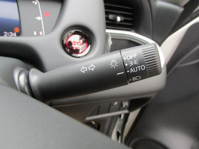 UZ0048105794_10_002.jpg